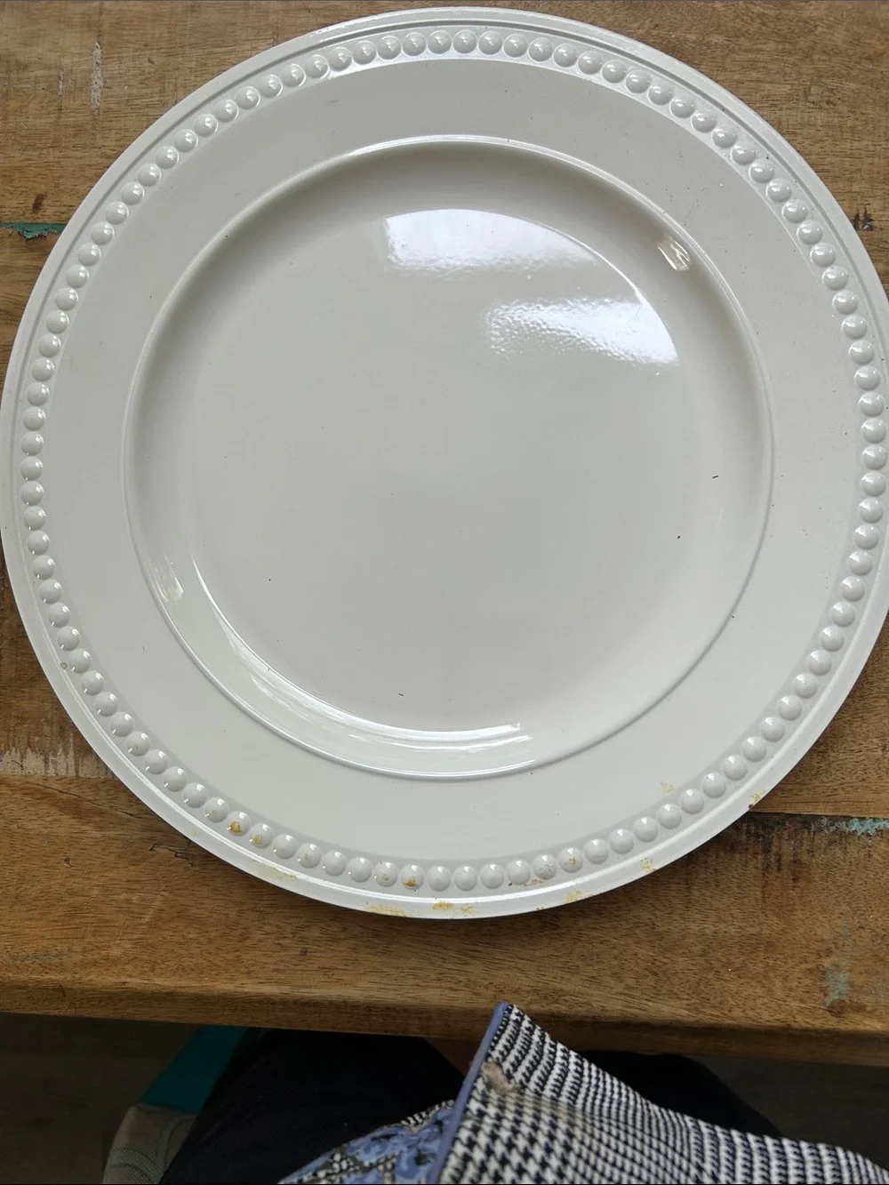 Pier 1 Cream Ceramic Dinner Plate with Beaded Rim